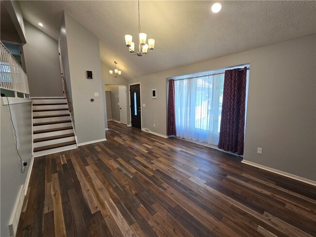 Building Photo - 9 Hepatica Ln
