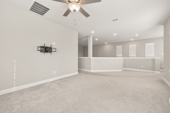 Building Photo - 23754 Pullin Market Dr