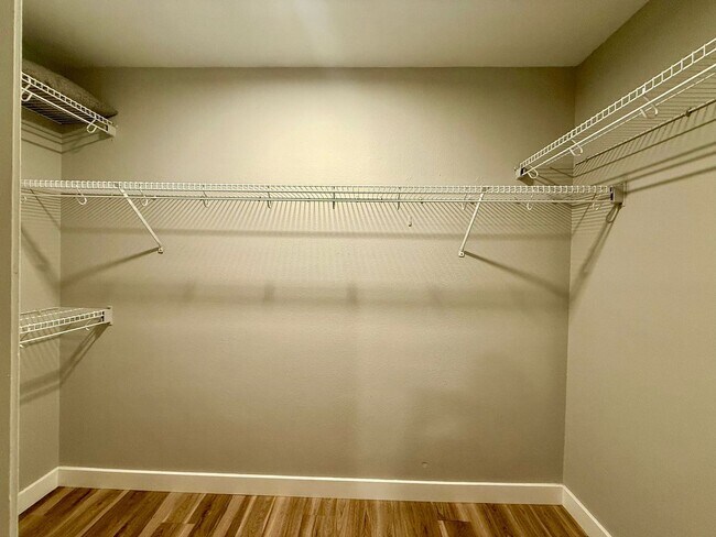 Building Photo - 1031 Bobcat Crk, San Antonio, TX 78251