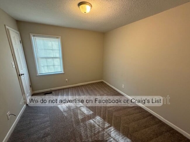 Building Photo - 6723 Vaughn Rd