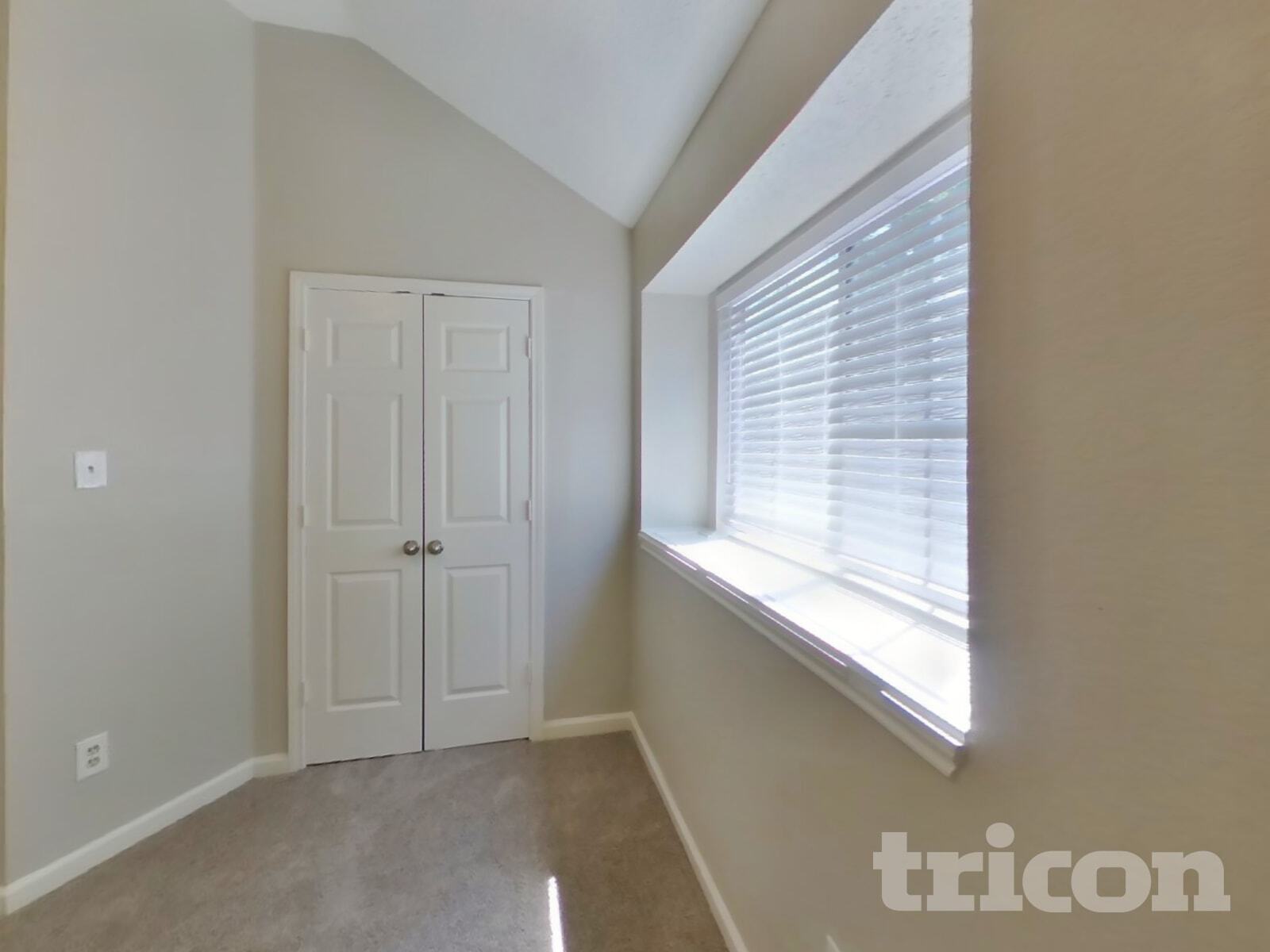 Building Photo - 419 Windhurst Dr