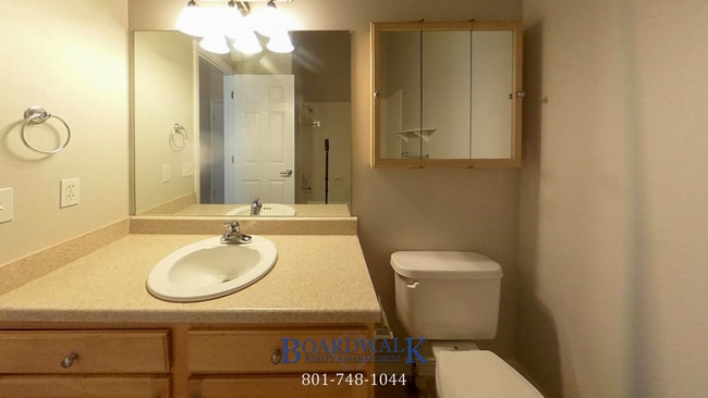 Building Photo - Spacious 2 Bed 2 Bath Condo in Bountiful!