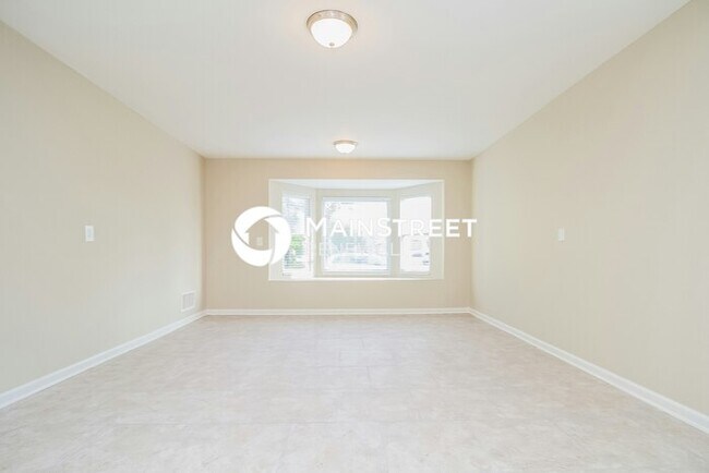 Building Photo - 3 Bedroom Pet-Friendly Home in Smyrna, TN ...