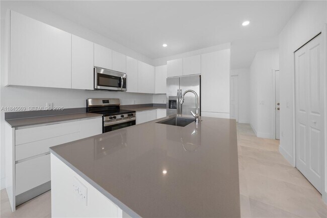 Building Photo - 19114 345th Ter