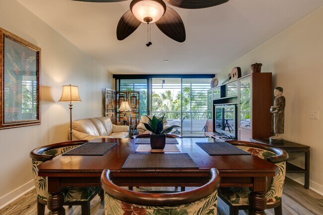 Building Photo - Fully Furnished 2 bedroom in Waikiki! One-...