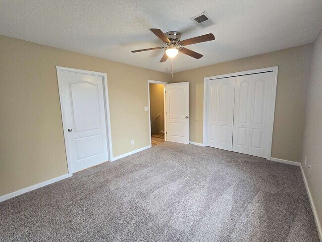 Building Photo - 541 D Patriot Park Court Clarksville, TN 37042