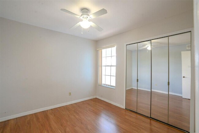 Building Photo - 2747 N Poinciana Blvd