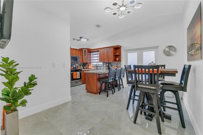 Building Photo - 3145 W 71st Pl