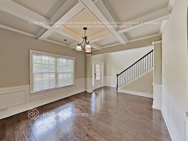 Building Photo - 5055 Carriage Bridge Ln