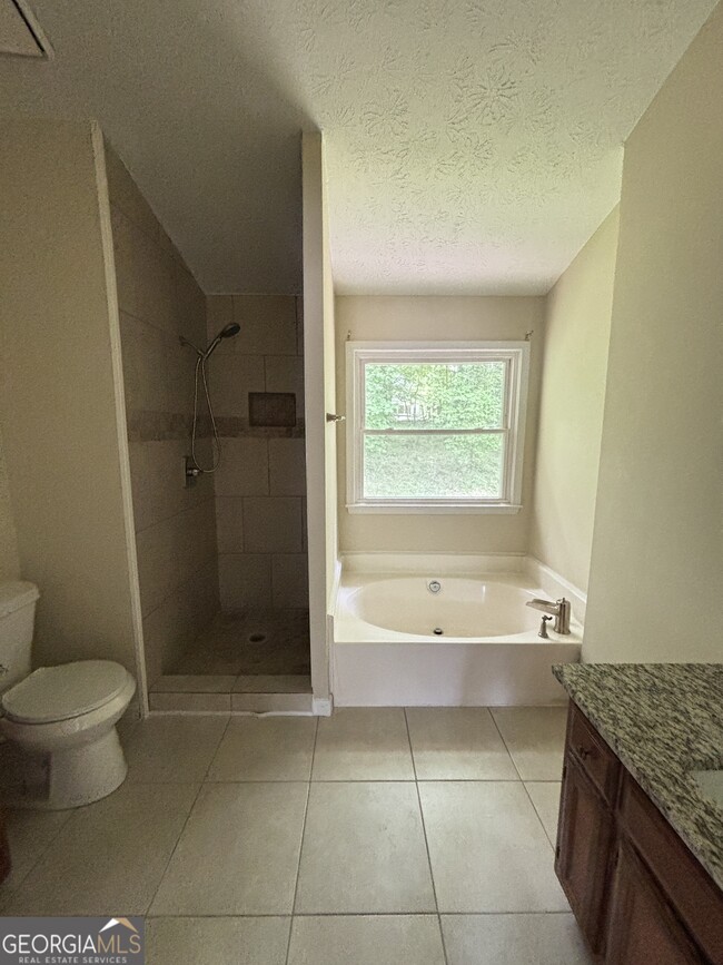 Building Photo - 3330 Ridgerock Way