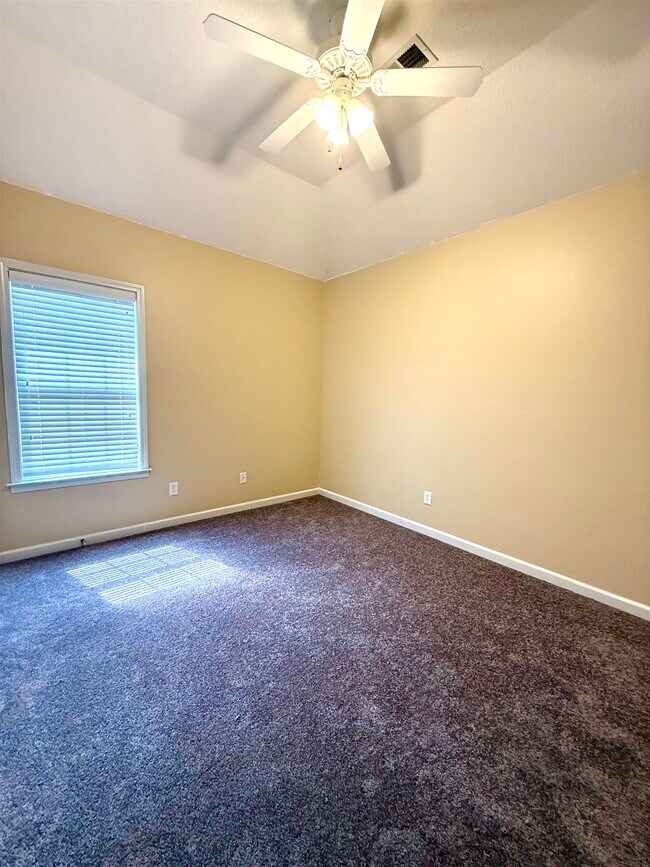 Building Photo - 9192 Speerberry Ln
