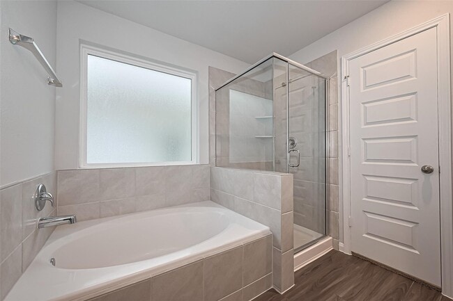 Building Photo - 2412 Cave Fish Dr