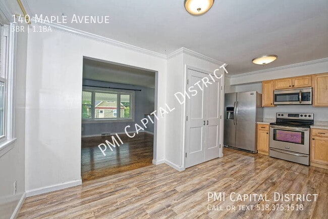 Building Photo - 140 Maple Ave