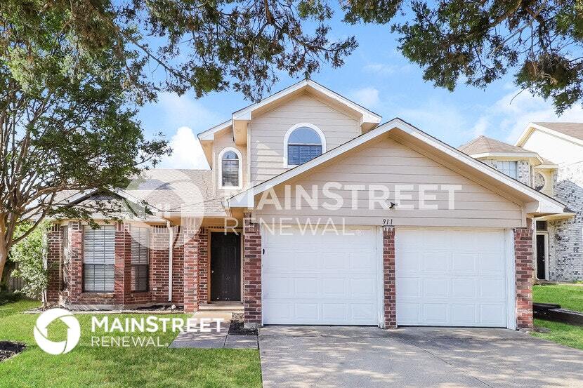 Primary Photo - 911 Turner Ct