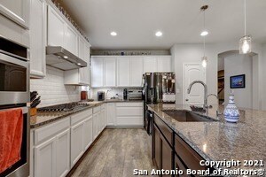 Building Photo - 9113 Sunpool