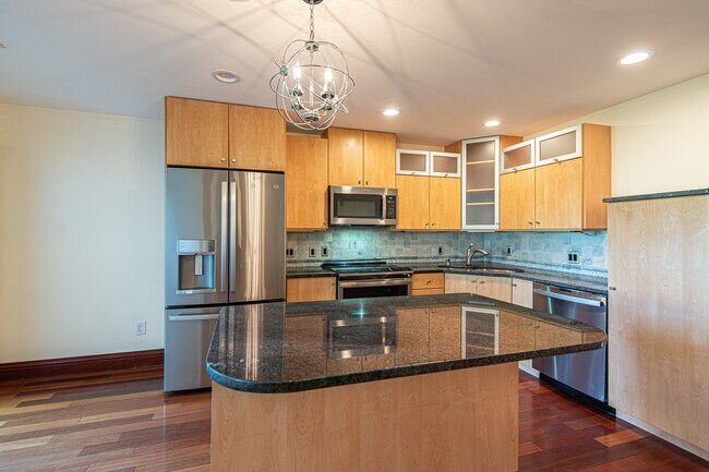 Building Photo - 104 Palmer Dr