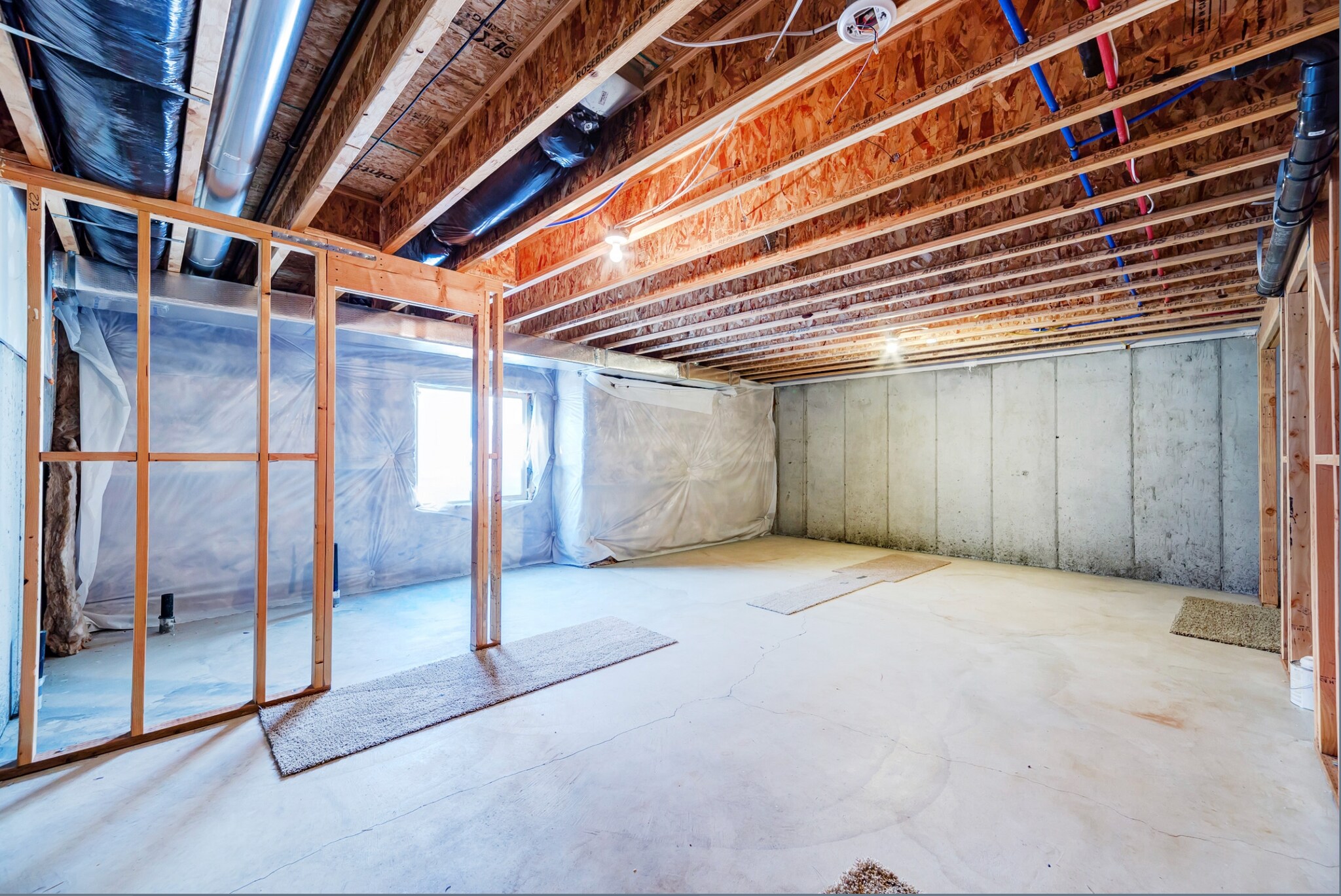 Building Photo - 4299 N Cresthaven Ln