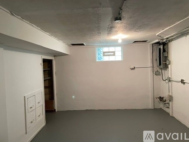 Building Photo - 3 Bedroom 2 Bathroom House In North Colleg...