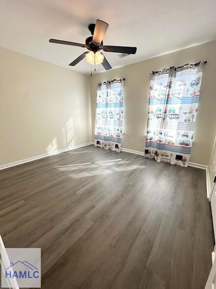 Building Photo - 60 Creekside Dr N West