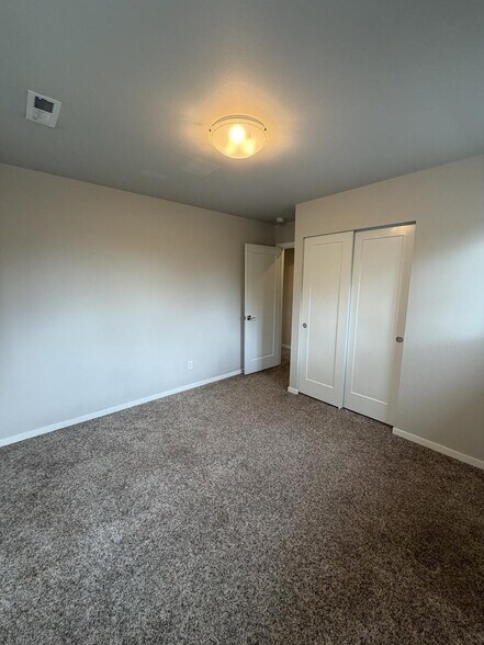 Building Photo - 25517 158th Ave SE