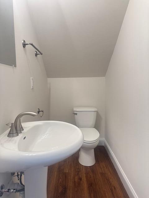 Building Photo - 1923 Cypress Ln