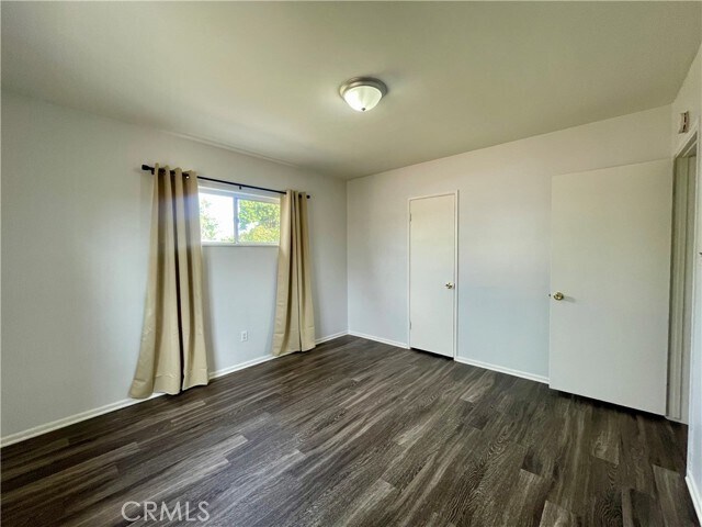 Building Photo - 538 N Fuchsia Ave