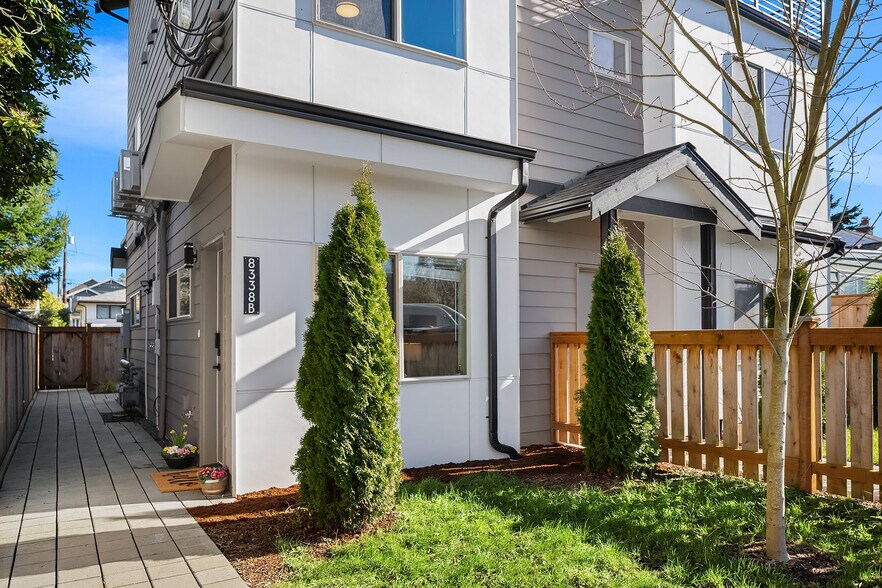 Building Photo - 8338 27th Ave NW