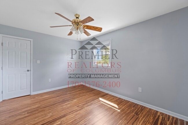 Building Photo - 2866 Hobbs Rd