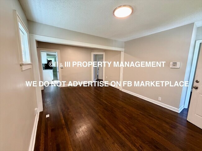 Building Photo - 3032 Elmwood Ave