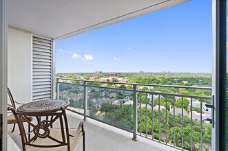 Building Photo - 3883 Turtle Creek Blvd