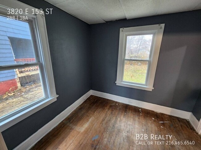 Building Photo - 3820 E 153rd St