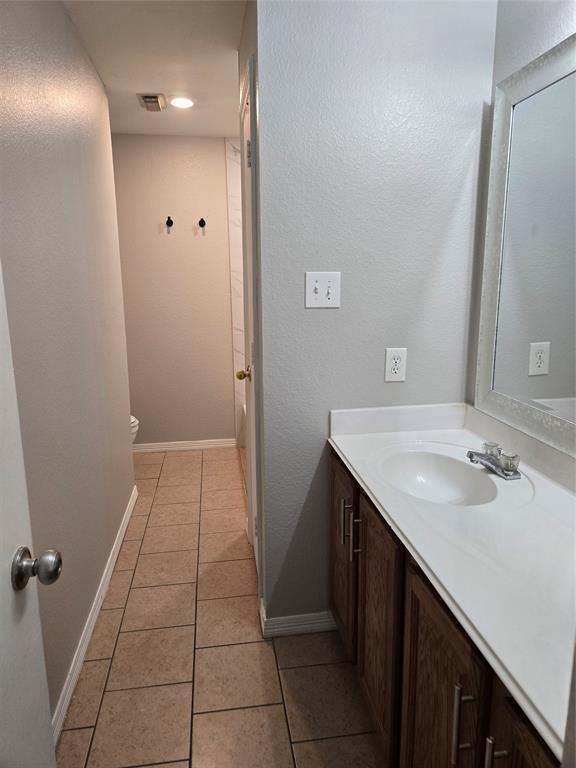 Building Photo - 927 Chase Lock Dr
