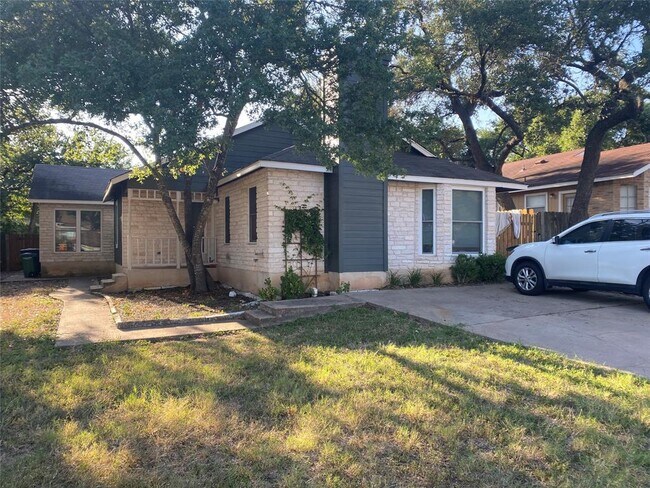 Building Photo - 9618 Sugar Hill Dr