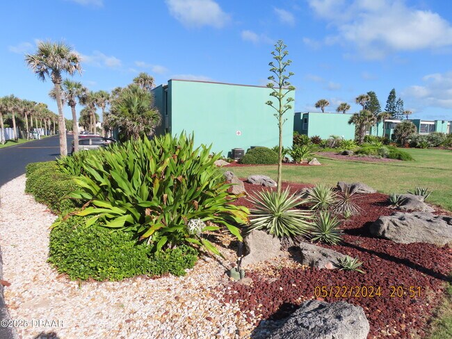 Building Photo - 5500 Ocean Shore Blvd