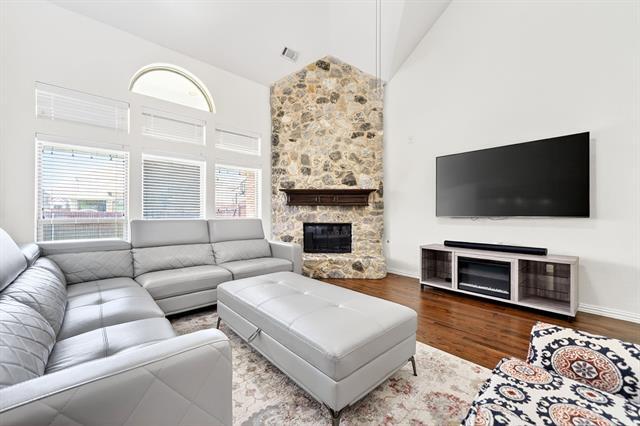 Building Photo - 12305 Belmeade Dr