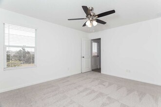 Building Photo - 14436 Jenson Crk