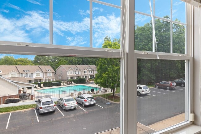 Building Photo - 650 Flintlock Ct