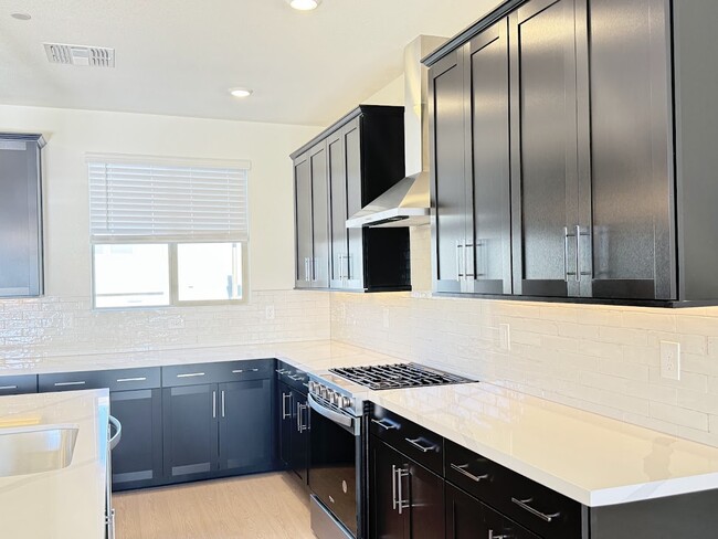 Building Photo - 11737 Stone Curlew Ave