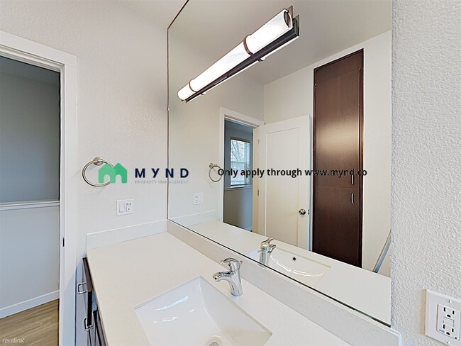 Building Photo - 2 br, 2.5 bath  - 519 T St Unit 102 Apt 102