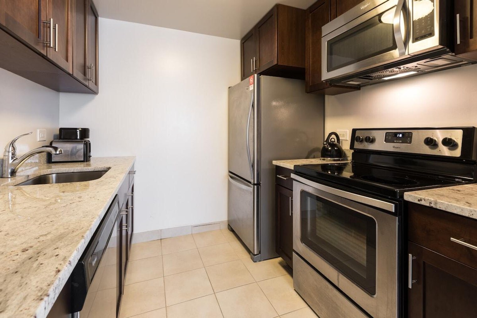 Building Photo - 11 Cattano Ave