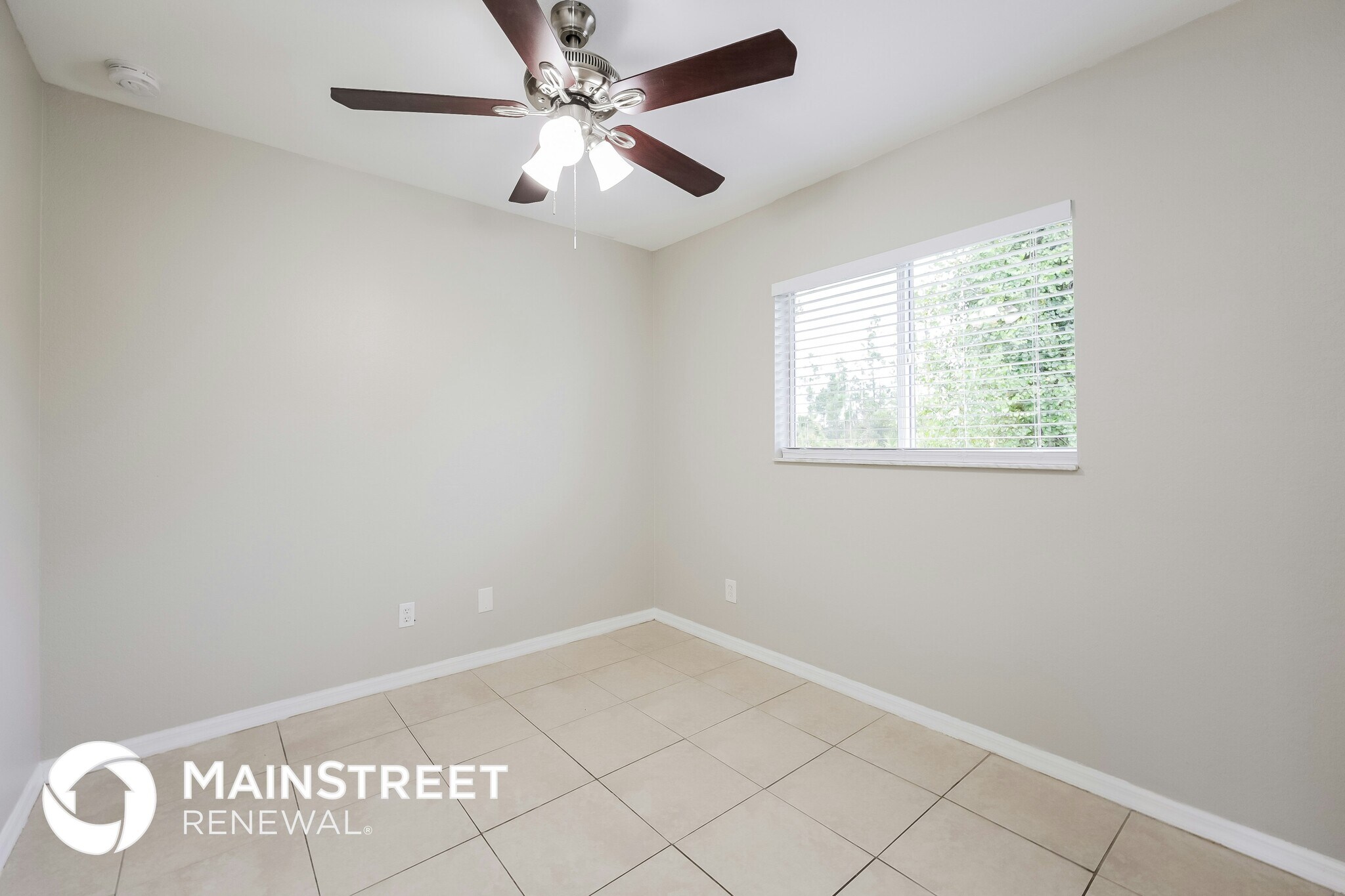 Building Photo - 1018 Garnet Ave