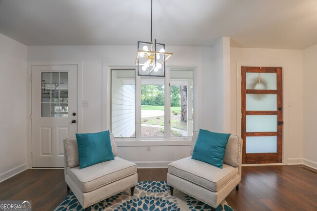 Building Photo - 212 Southland Dr