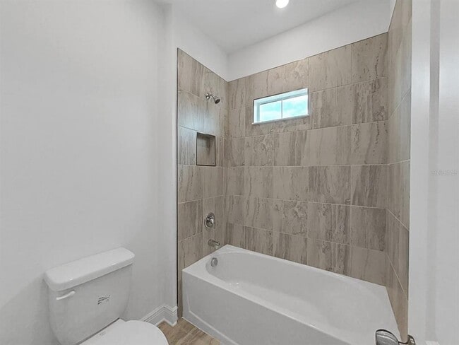 Building Photo - 3816 W North A St