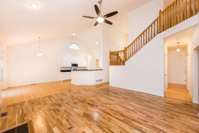 Building Photo - 6382 Morrisey Pl