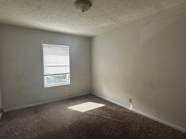 Building Photo - 6764 Willowbrook Dr