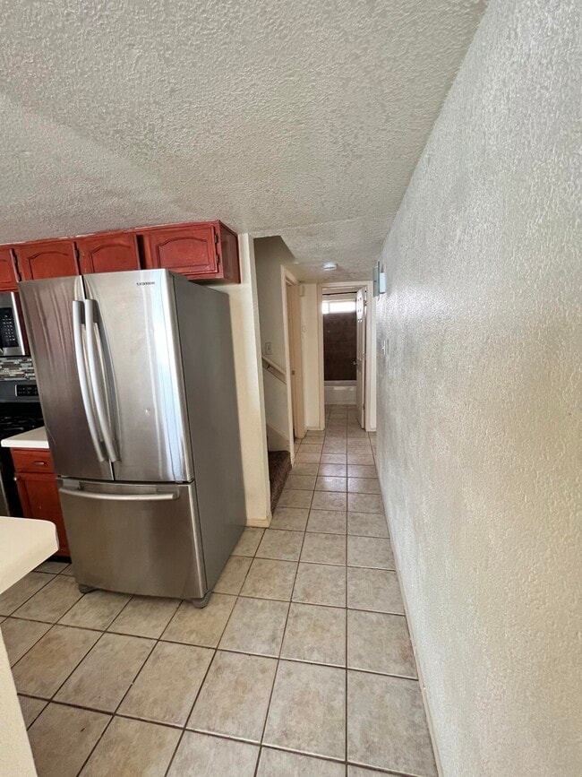 Building Photo - 12116 El Greco Cir