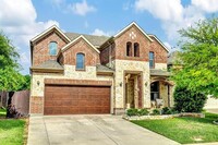 Building Photo - 2604 Golfview Dr