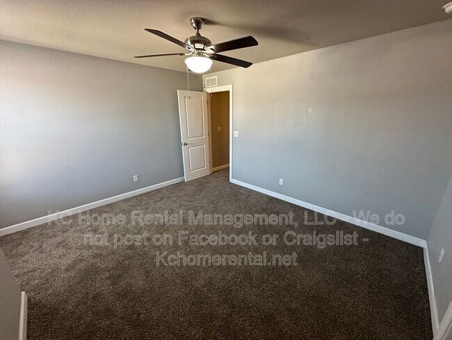 Building Photo - 10541 Kane Dr