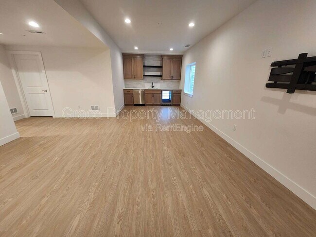 Building Photo - 12930 Galapago St