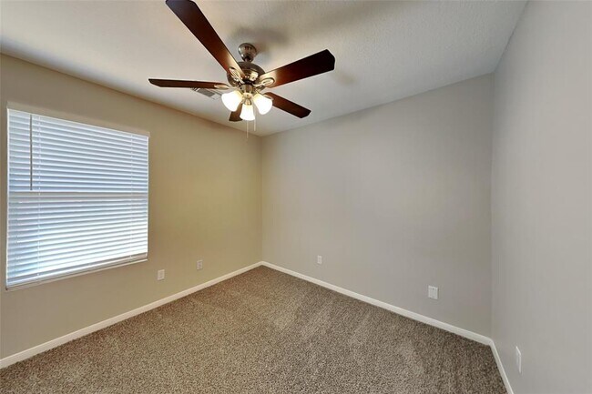 Building Photo - 5546 Calm Ct